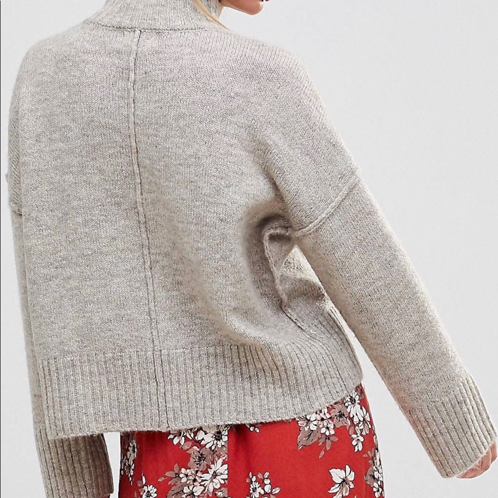 Perfect Fall Sweater! - image 2